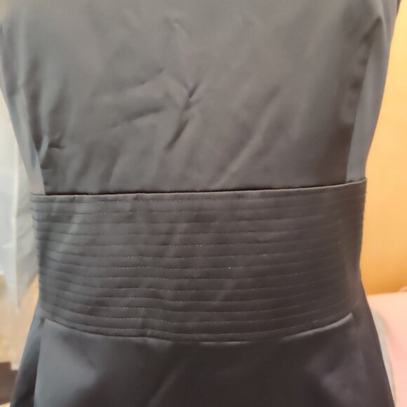 Teenflo Little Black Dress Boat Neck Satin Sheath Sz 8 Made in Canada - Picture 2 of 10